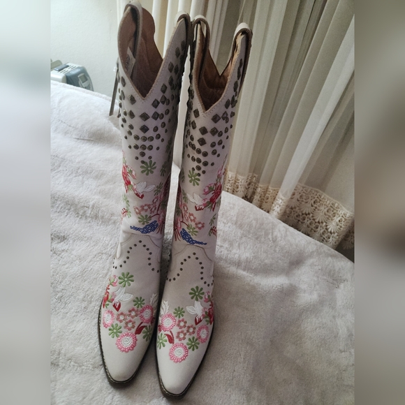 Dingo boots white poppy flowers embroidery high knee sz 10 New - Picture 9 of 9